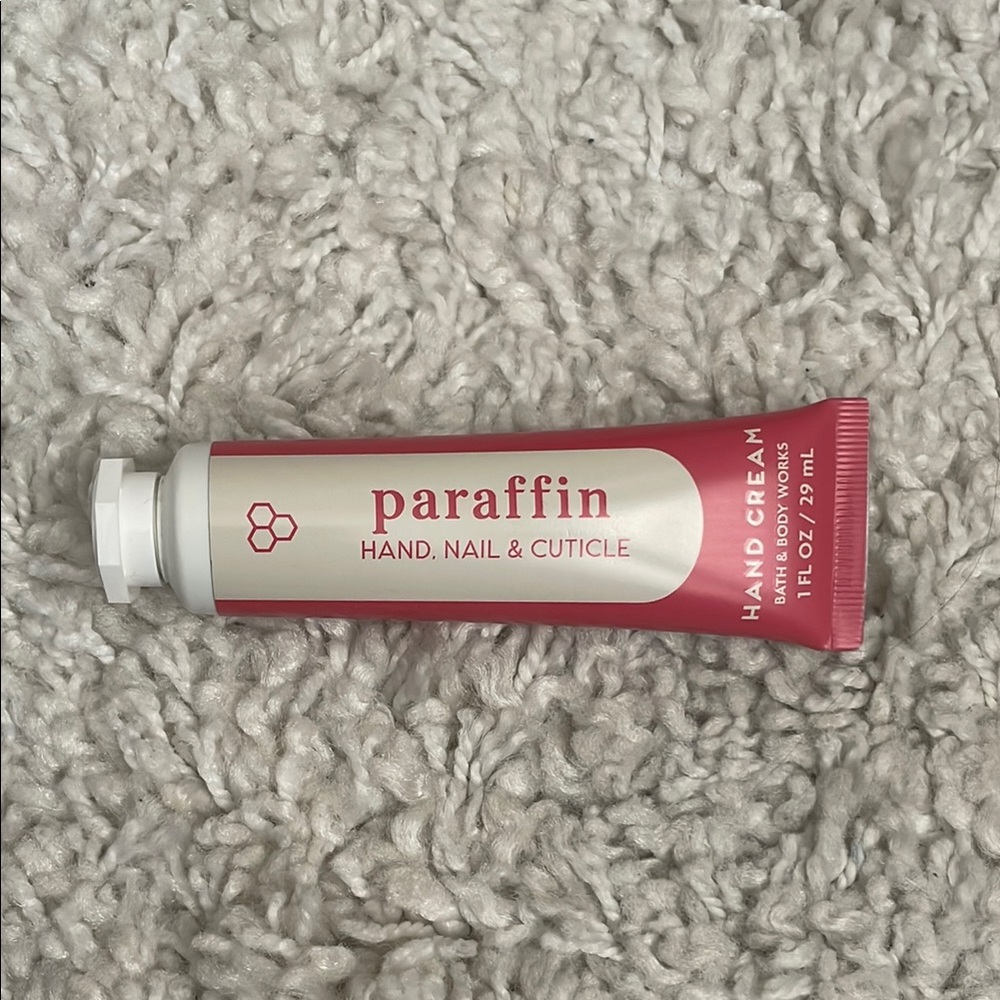 BATH & BODY WORKS • Brand New Paraffin Hand Cream for Hand, Nail, and Cuticle